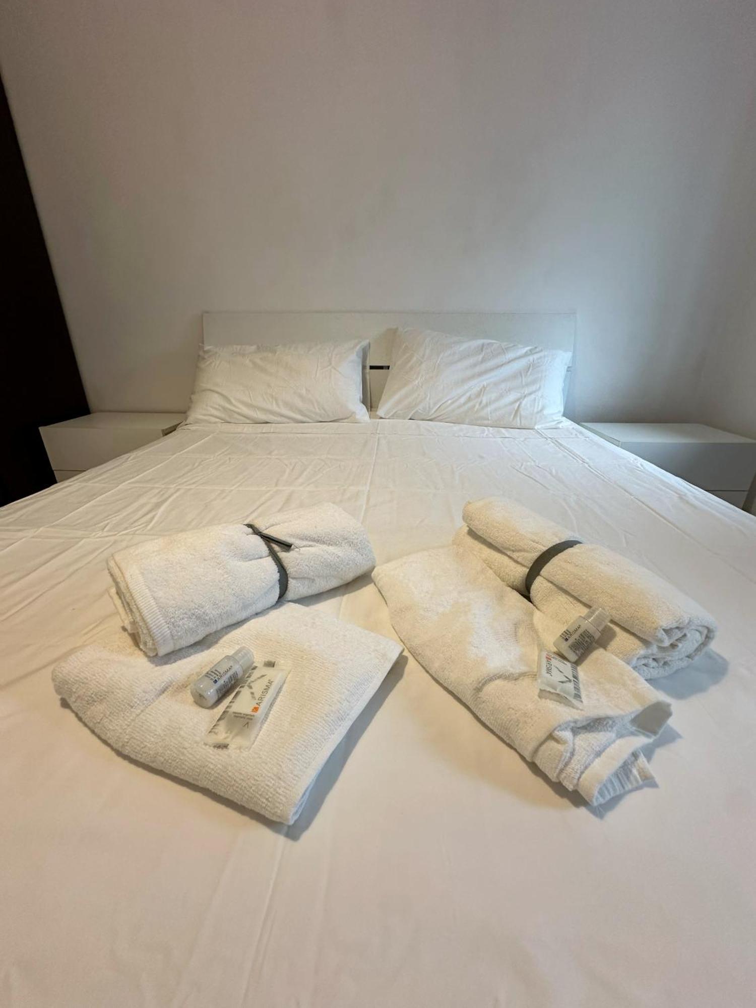 Affittacamere Torino - Private Rooms - H24 Self Check-In 客房 照片